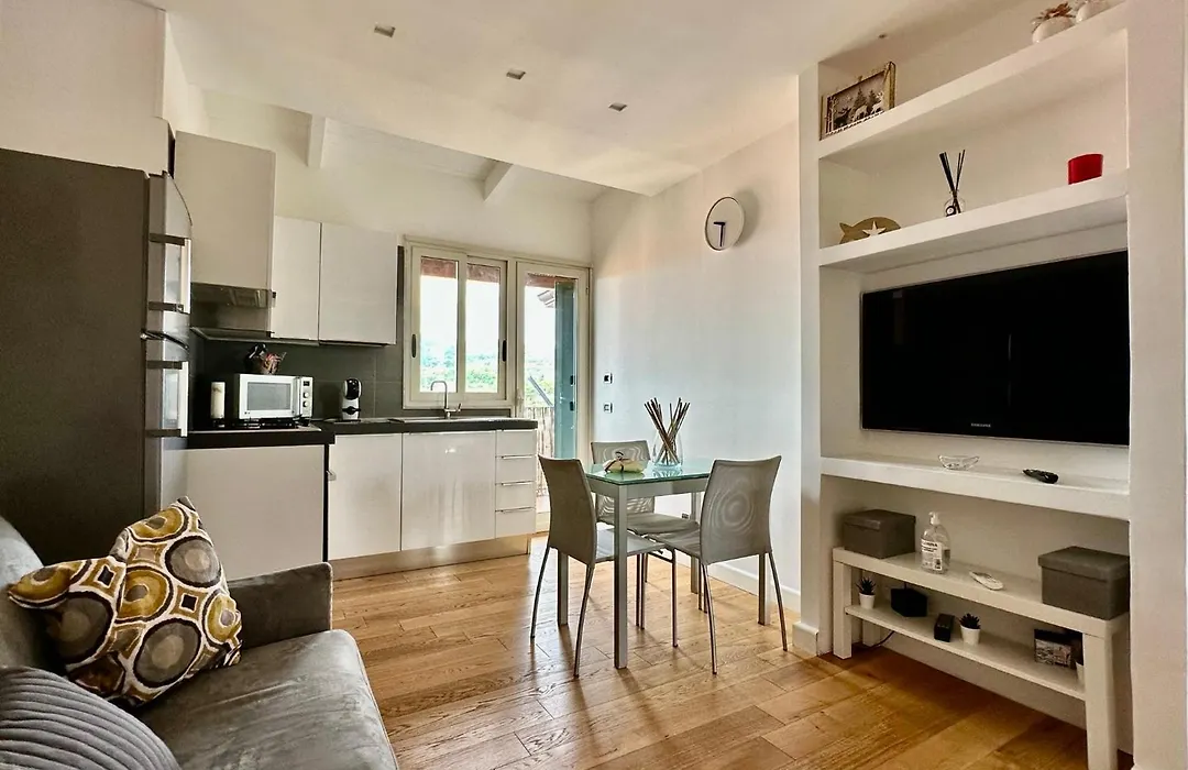 Suite Delicia Apartment - Appartamento con Terrazza-1